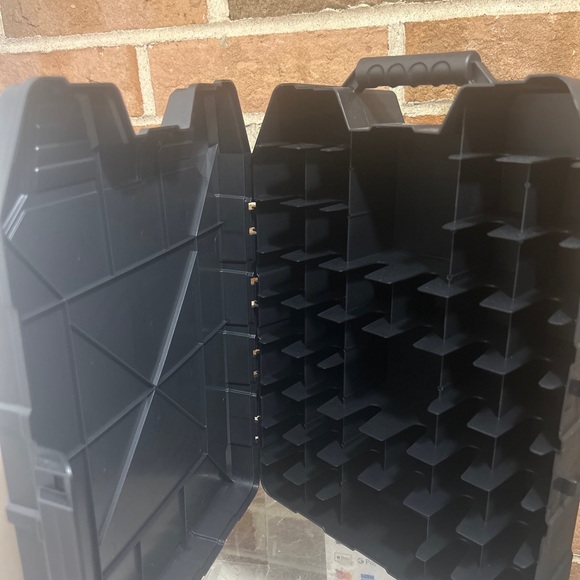 Hot Wheels Carrying Storage Case 48 Car Organizer Tara Brand New - Picture 4 of 4